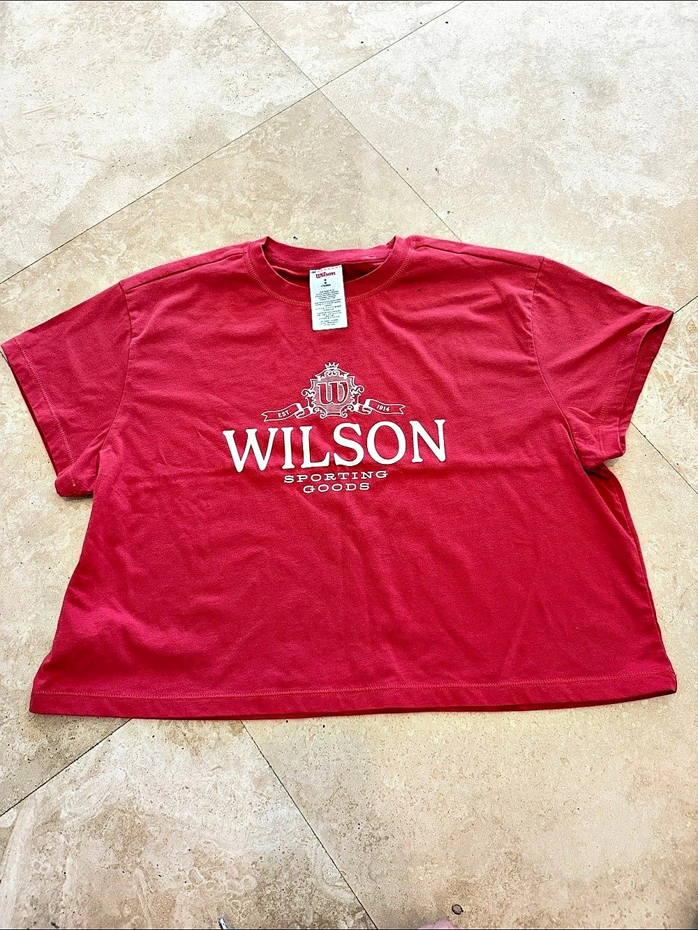Wilson Sporting Goods graphic tee Graphic Tee Red Size Medium